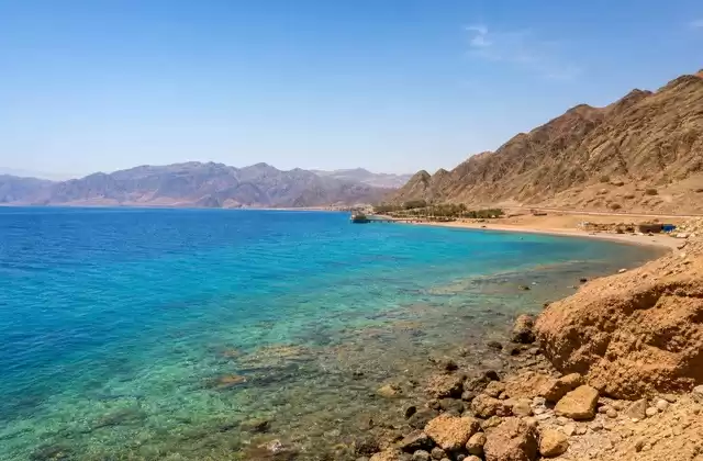 Desde la bahía de Aqaba