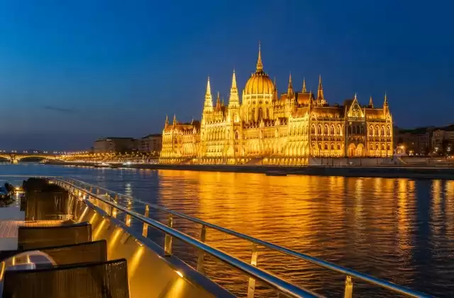 El espectáculo nocturno de Budapest