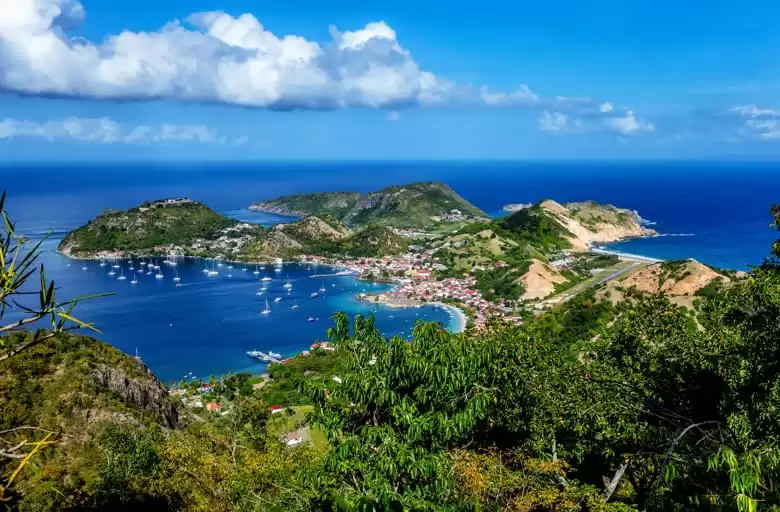 Les Saintes